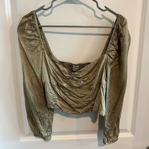 Aritzia Sunday Best Billie Satin Crop Top
